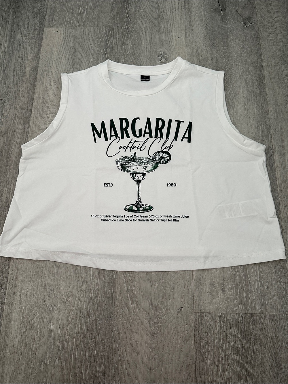 SHEIN White Graphic Margarita Cocktail Club Sleeveless Crop Tank Large